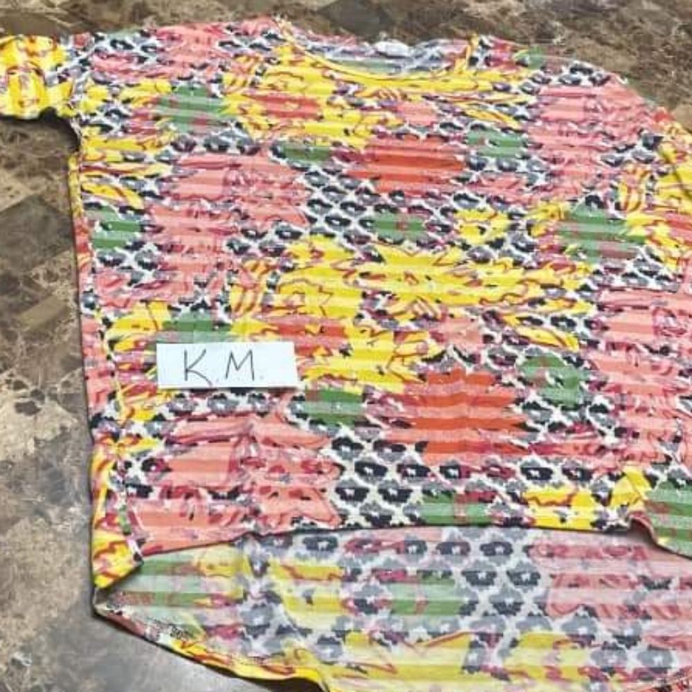 Lularoe Irma medium